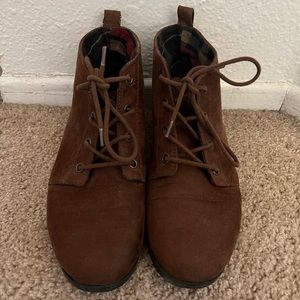 Forever 21 brown lace up boots size 7